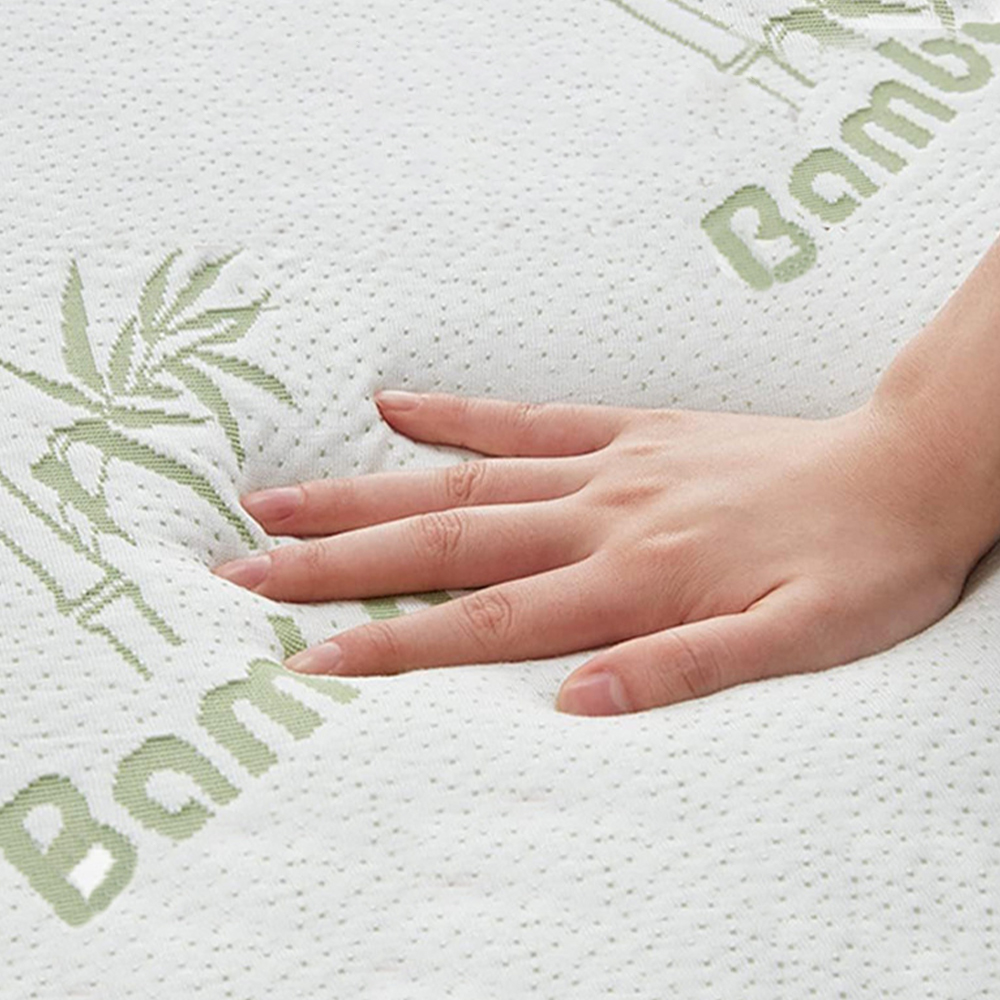 Triple-fold memory foam madrass
