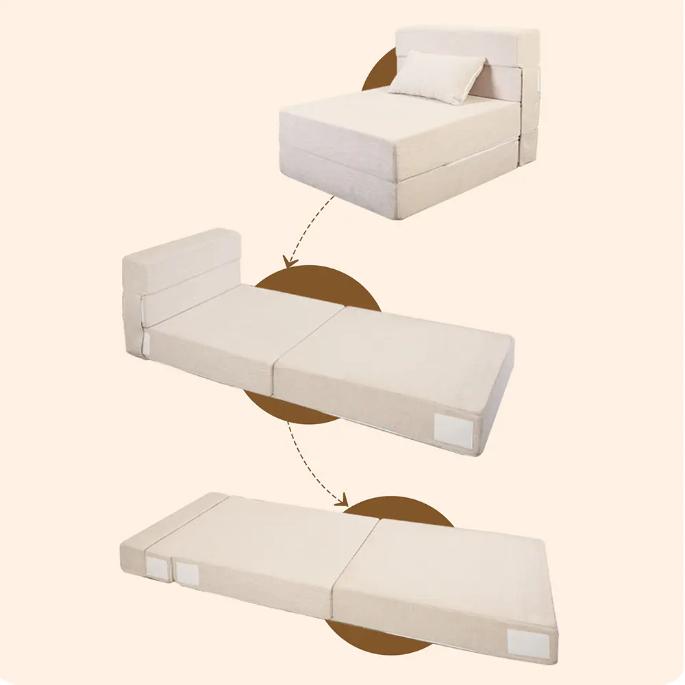 Hvit sammenleggbar sofa