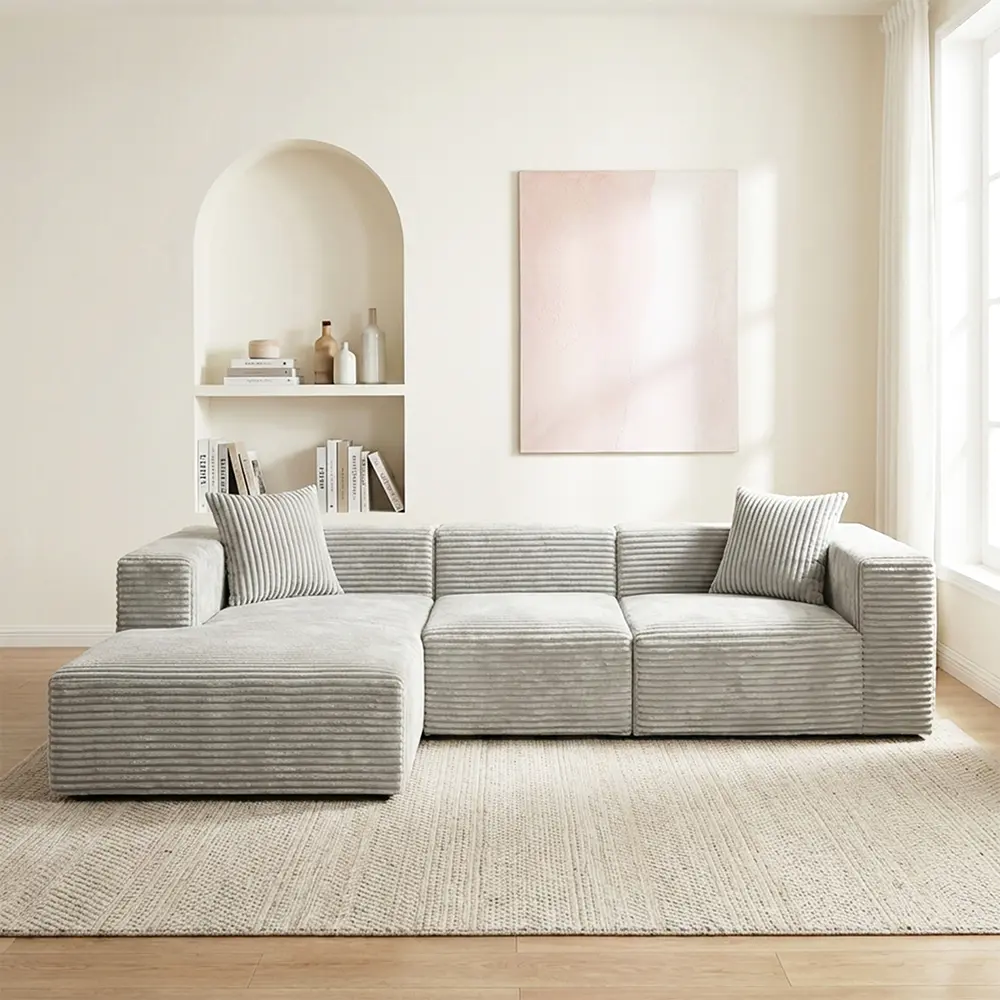Grå flerseters sofa